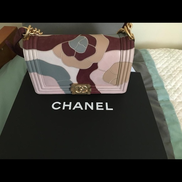Chanel bag the cheapest - Picture 1 of 4